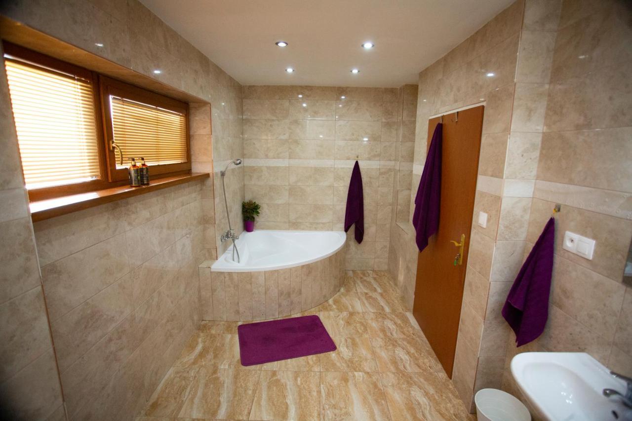 Ag Apartment Gabcikovo Экстерьер фото